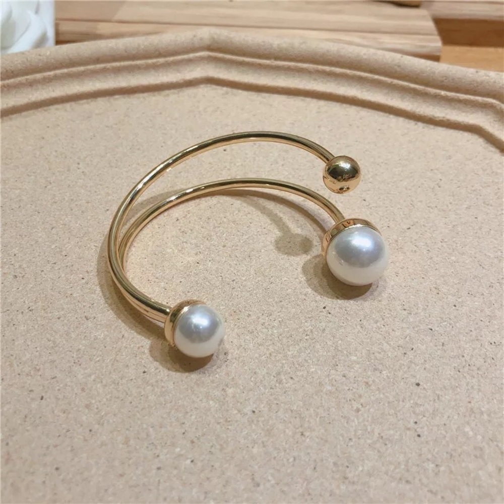 Fashion bracelet